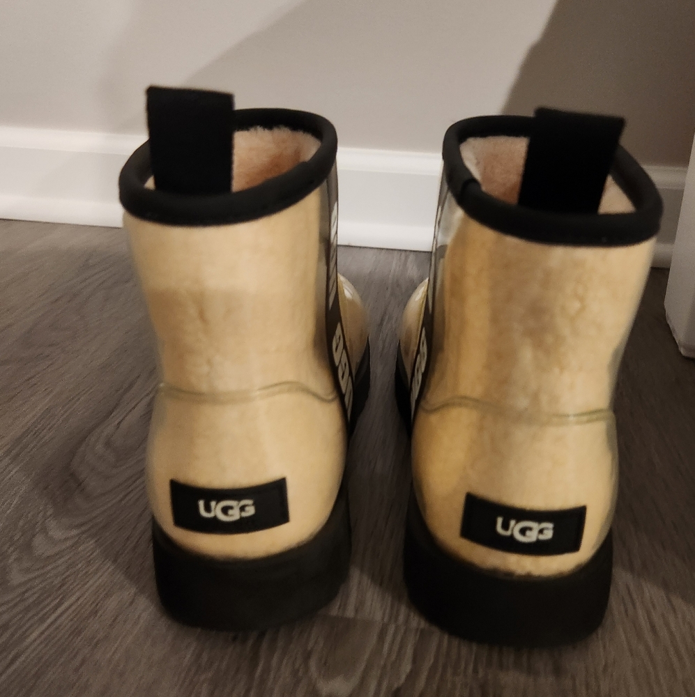 Ugg rain boots